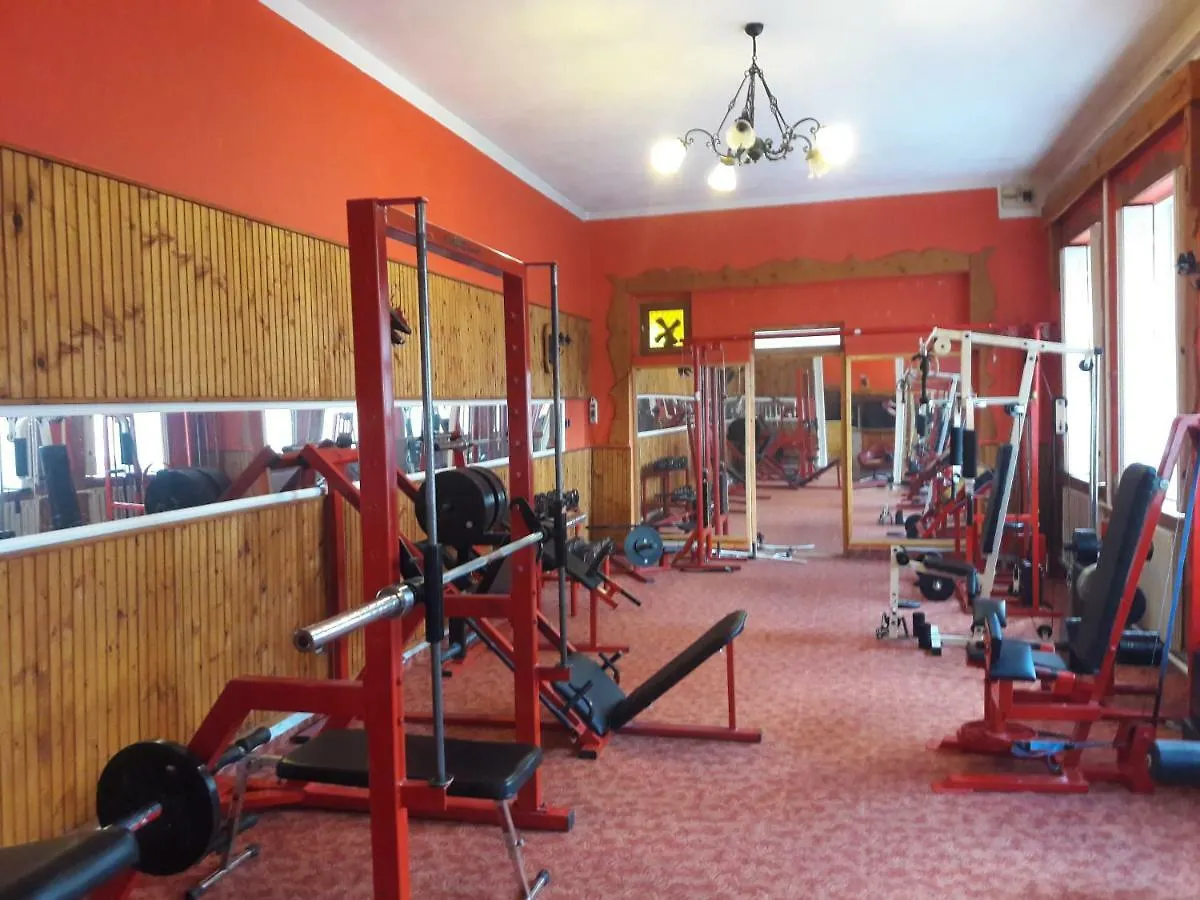 Triniti Vendeghaz Hotel Eger Guest house