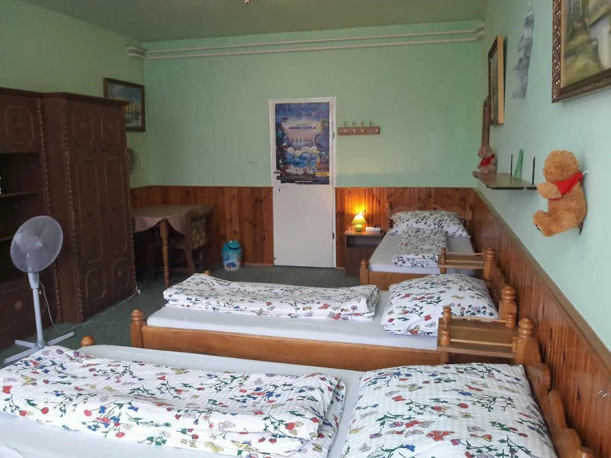 Guest house Triniti Vendeghaz Hotel Eger